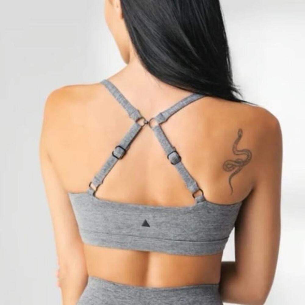 Vitality Seamless Cross Back Heathered Grey Gym Workout Sports Bra Size Small